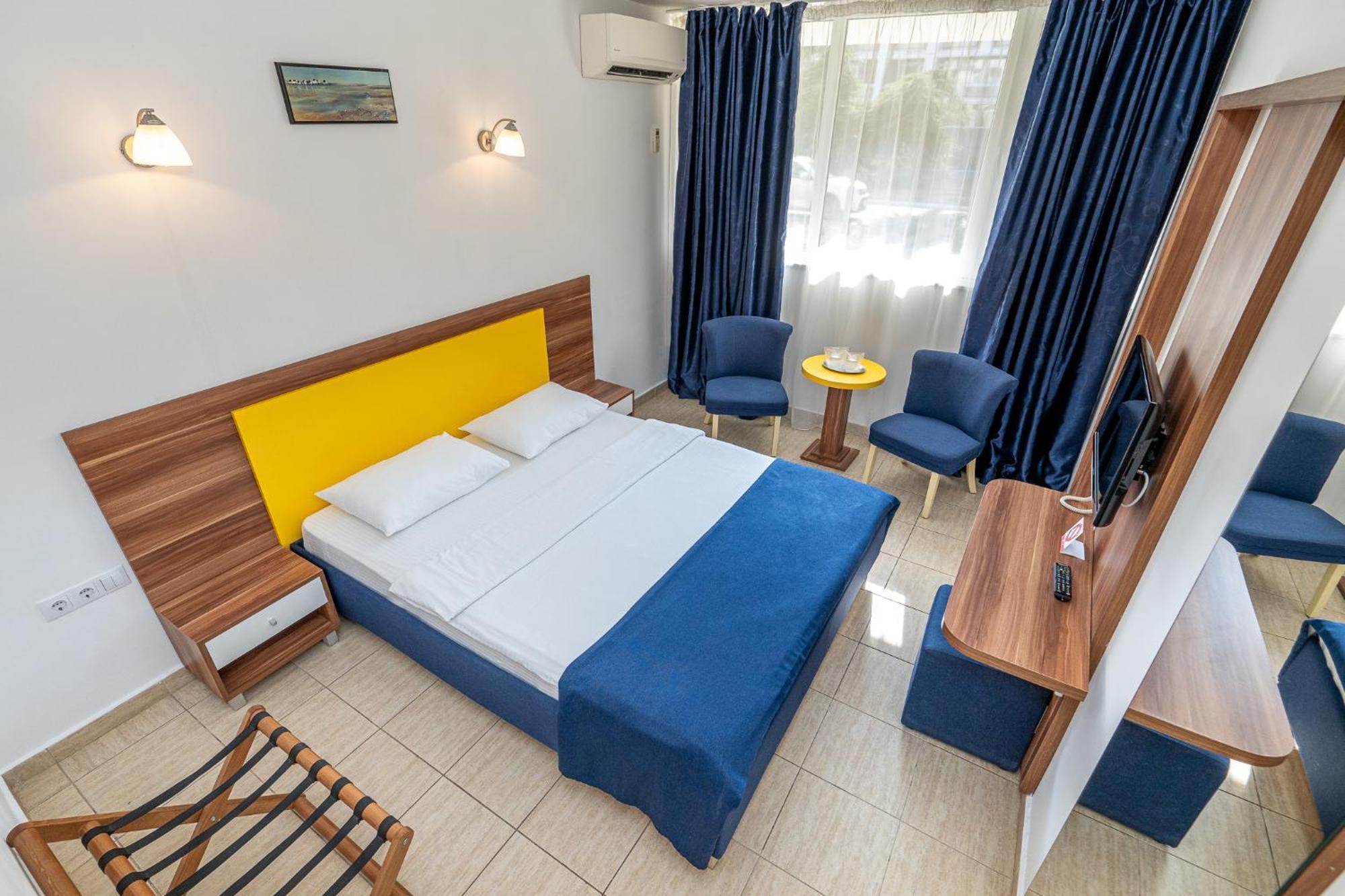 Safir Blue Hotel