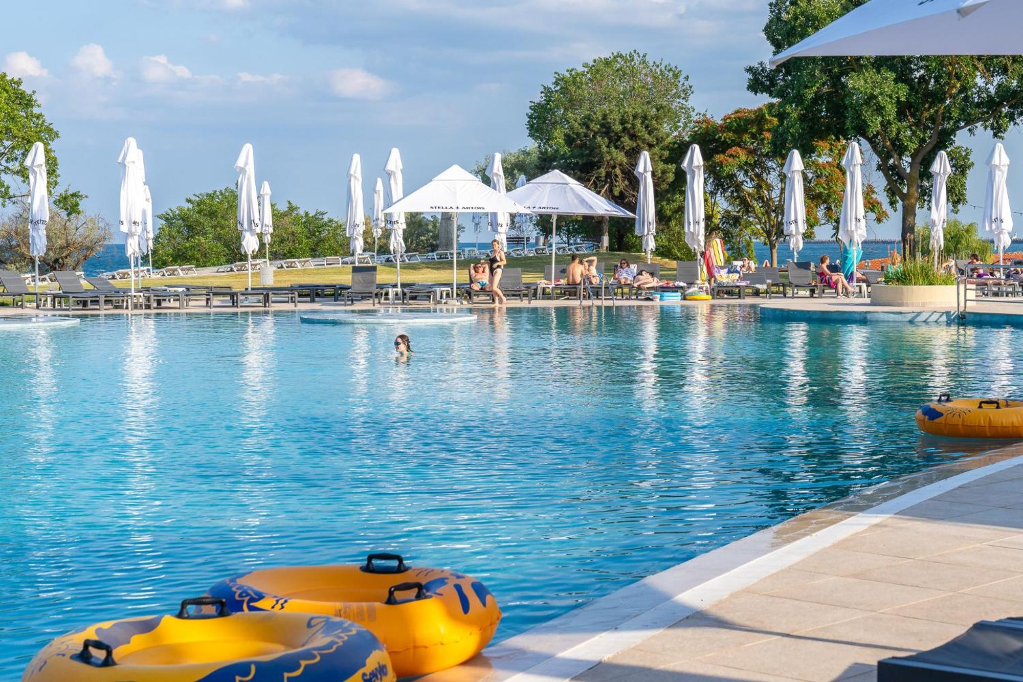 Safir Blue Hotel 3*